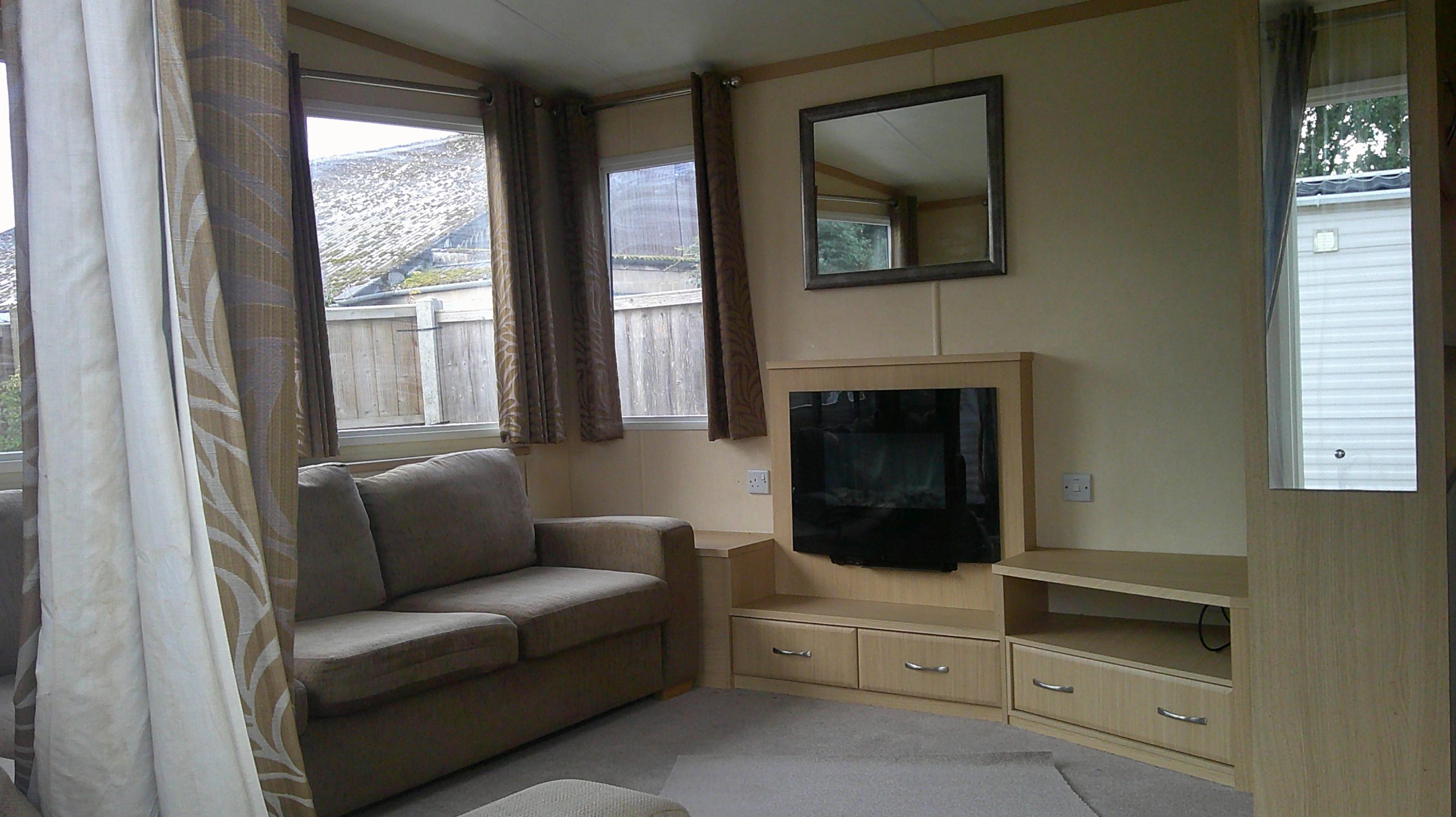 2013 CARNABY MELROSE