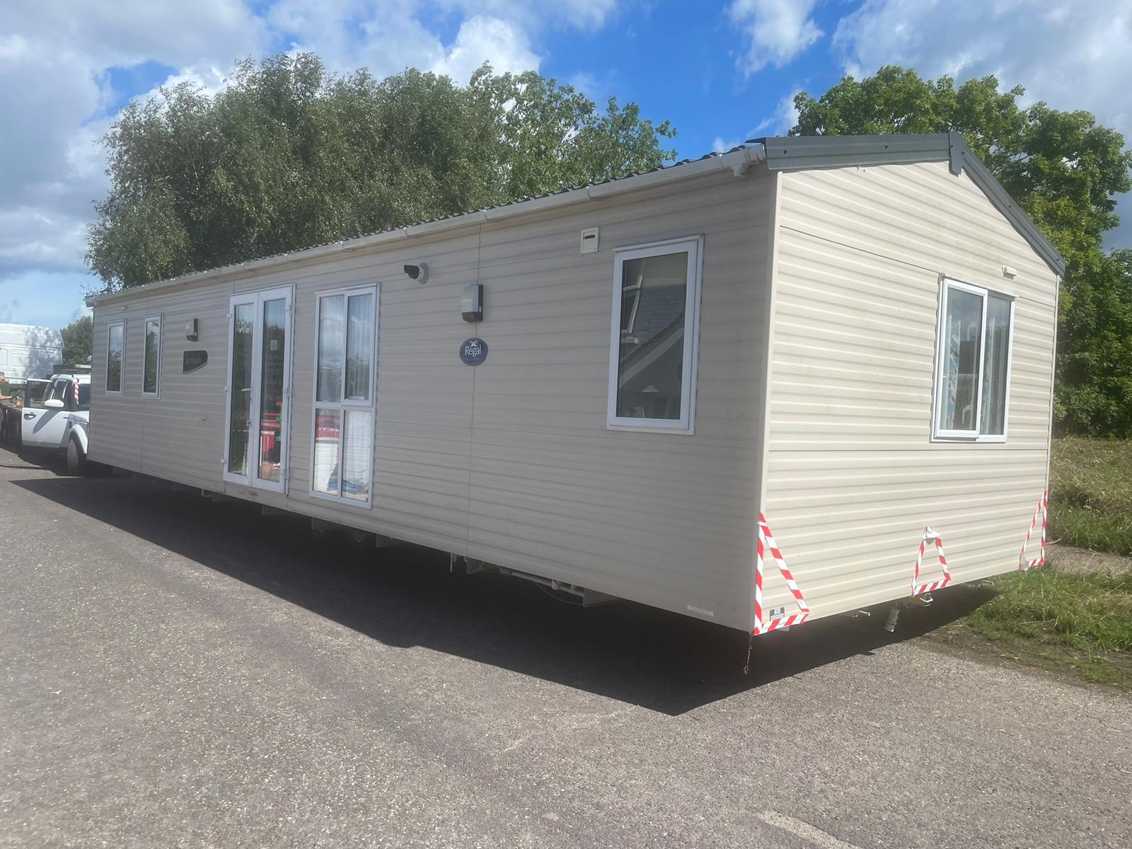 2018 REGAL KENSINGTON 1