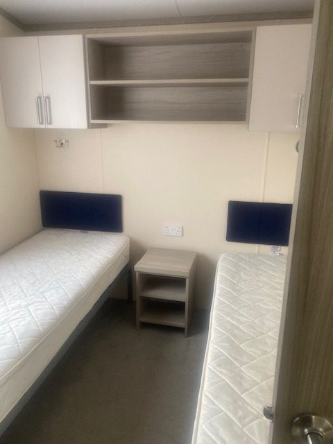 2018 REGAL KENSINGTON 1