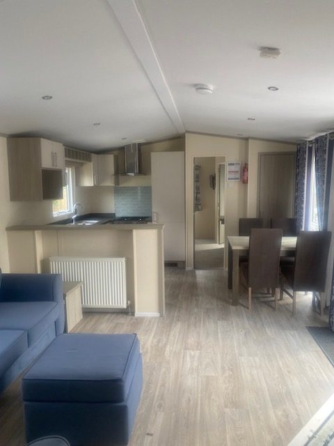 2018 REGAL KENSINGTON 1