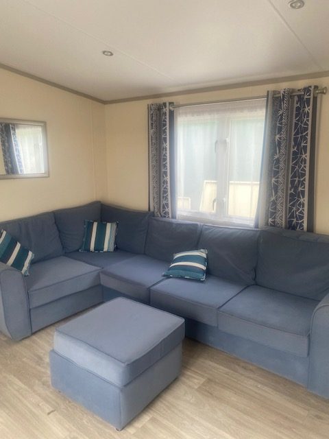 2018 REGAL KENSINGTON 1