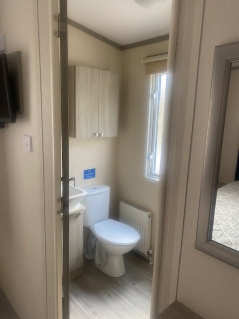 2018 REGAL KENSINGTON 1