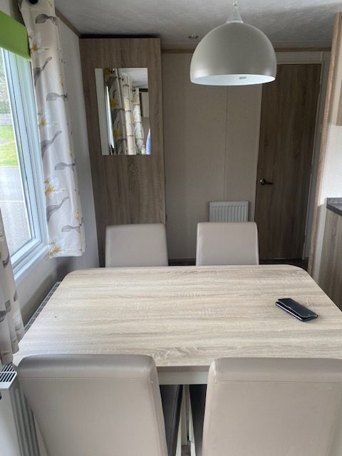 2018 CARNABY OAKDALE