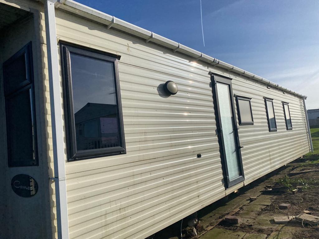 2013 WILLERBY CAMEO