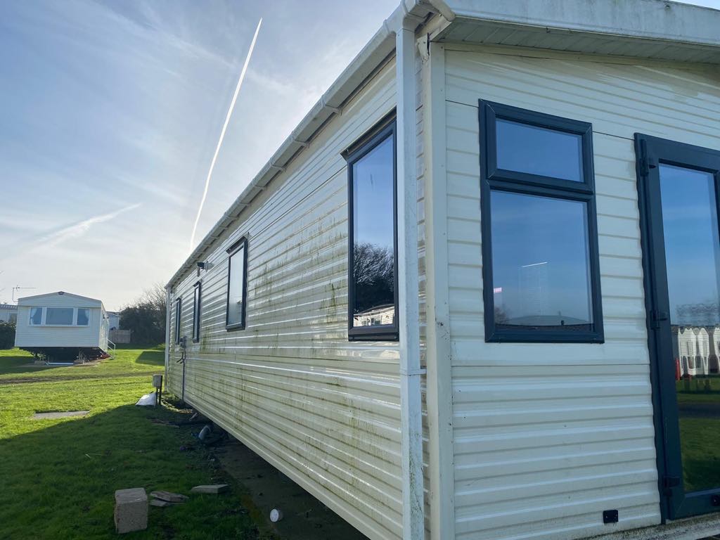 2013 WILLERBY CAMEO
