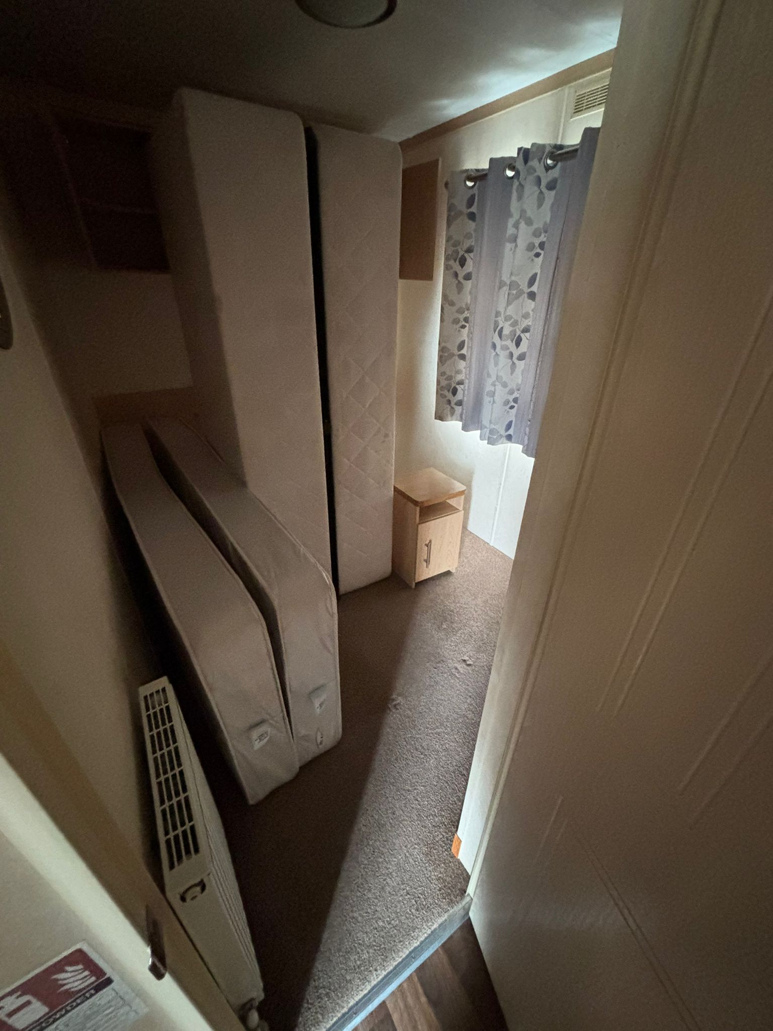 2012 CARNABY MELROSE