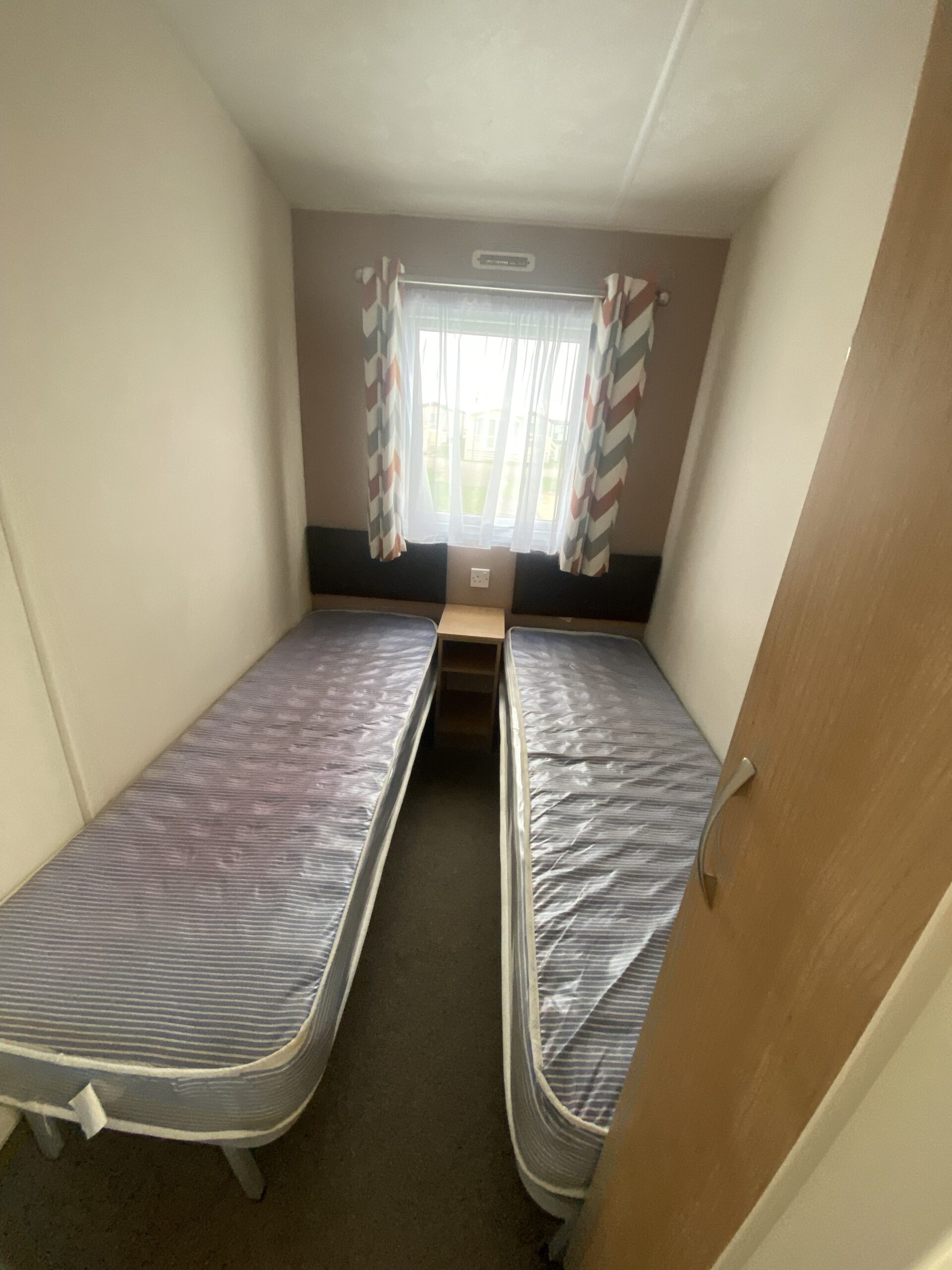 2013 DELTA BROMLEY FAMILY 4