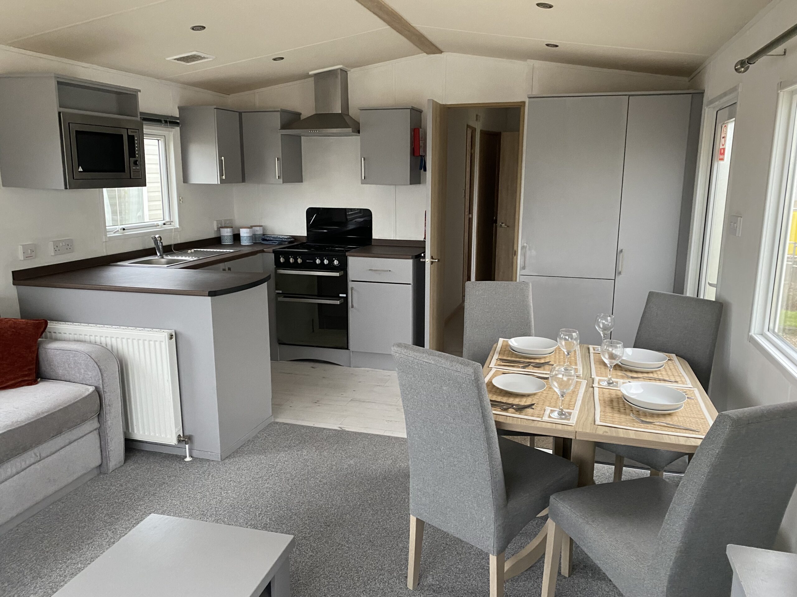 2016 ABI BLENHEIM Premier 38×12